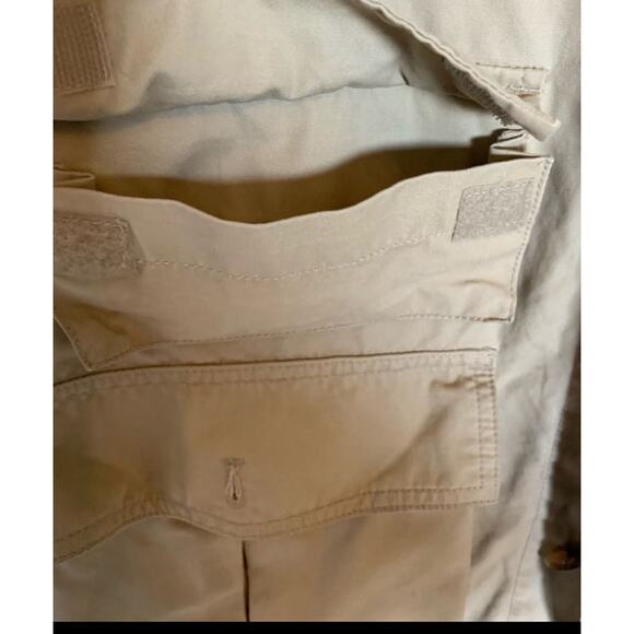 Lands End vest hiking, fishing men's size  medium 38-40 - Picture 8 of 14